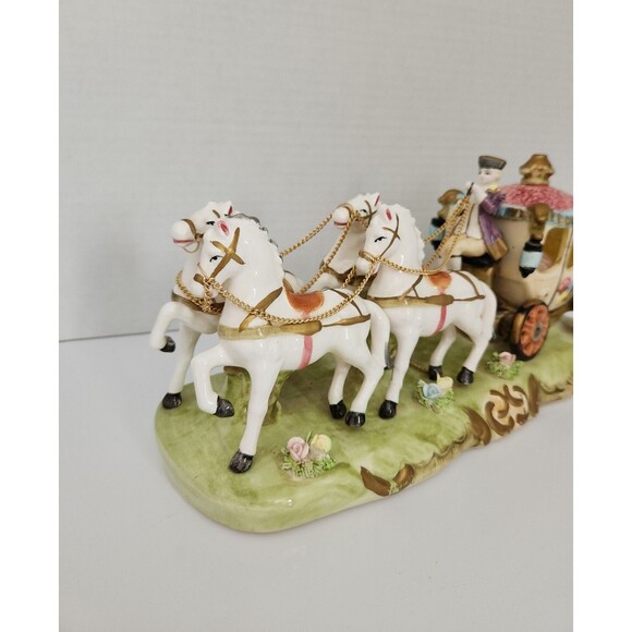 Porcelain Princess in Horse and Carriage Made in Japan 14-5604 - Picture 8 of 13
